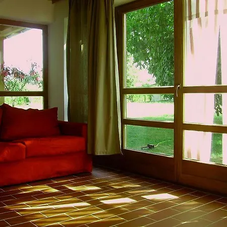 Martonvendeghaz 1 Holiday home Gelse
